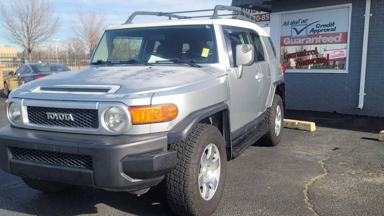 TOYOTA FJ CRUISER 2007 JTEBU11F570047438 image